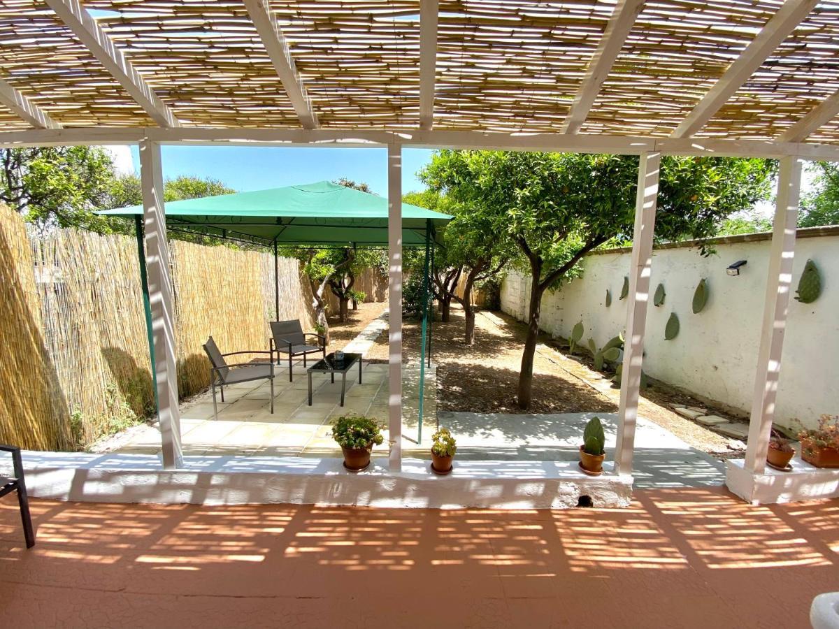 La Casa Di Nina Daire Surano Dış mekan fotoğraf