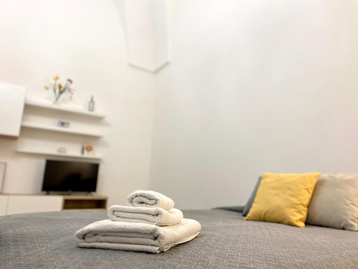La Casa Di Nina Daire Surano Dış mekan fotoğraf
